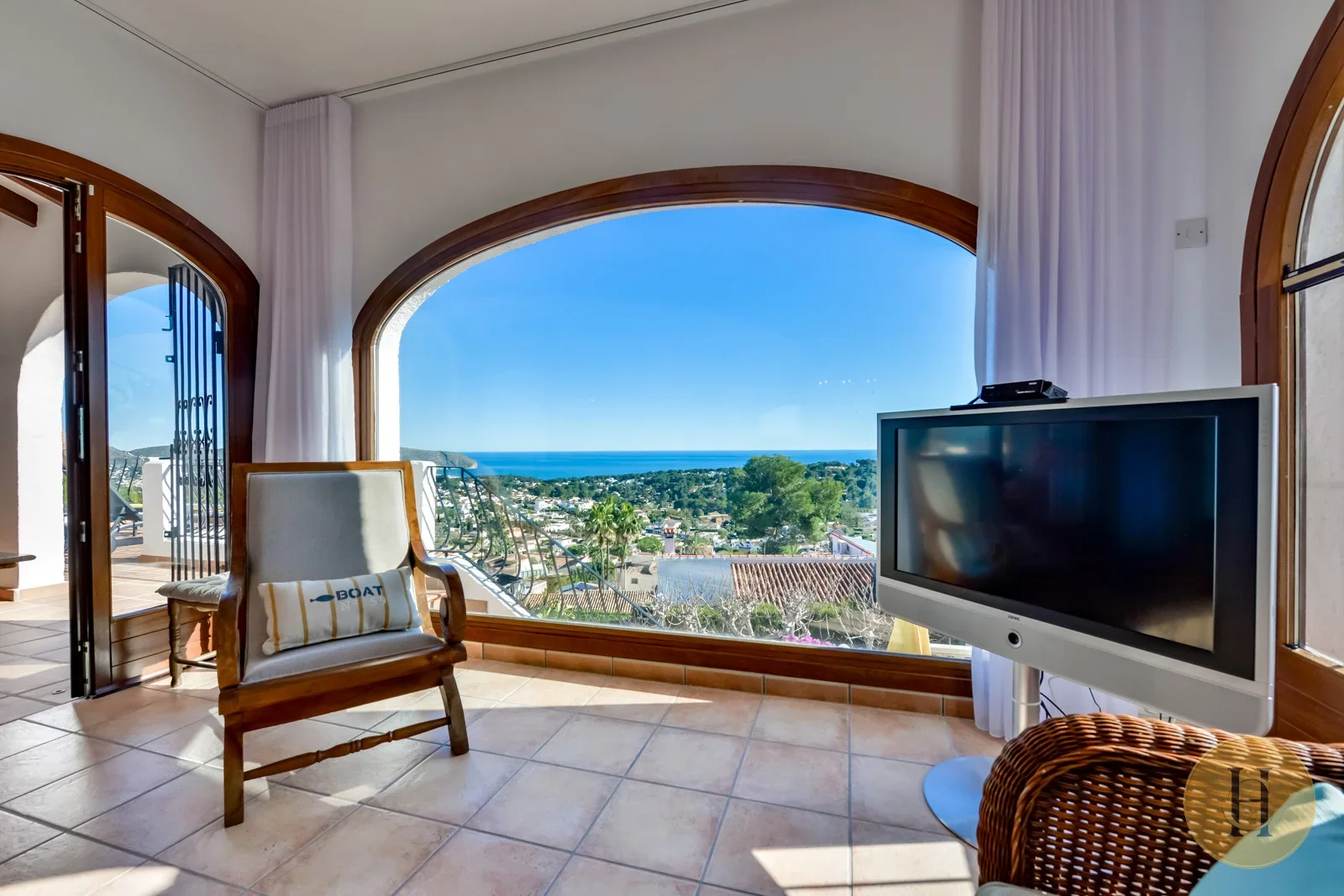 VG - Alquiler Villa Mimosa Calpe con Piscina Privada | HotelsCasa