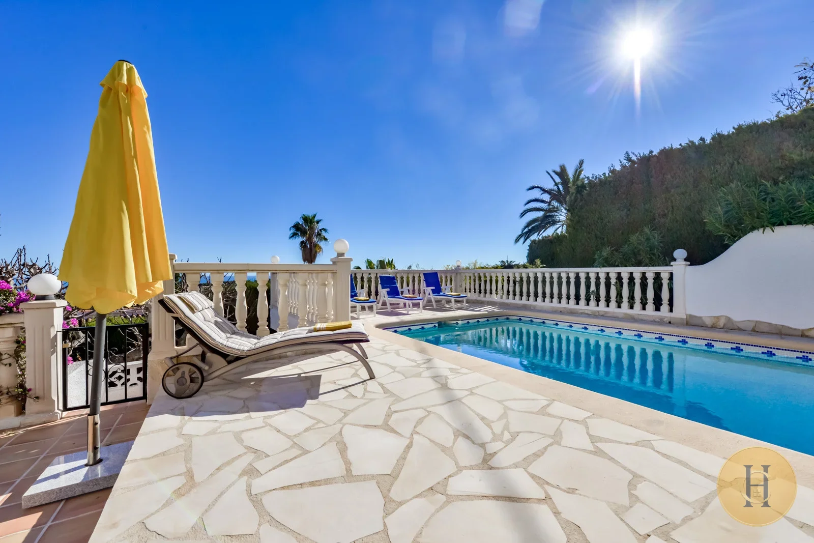 VG - Alquiler Villa Mimosa Calpe con Piscina Privada | HotelsCasa