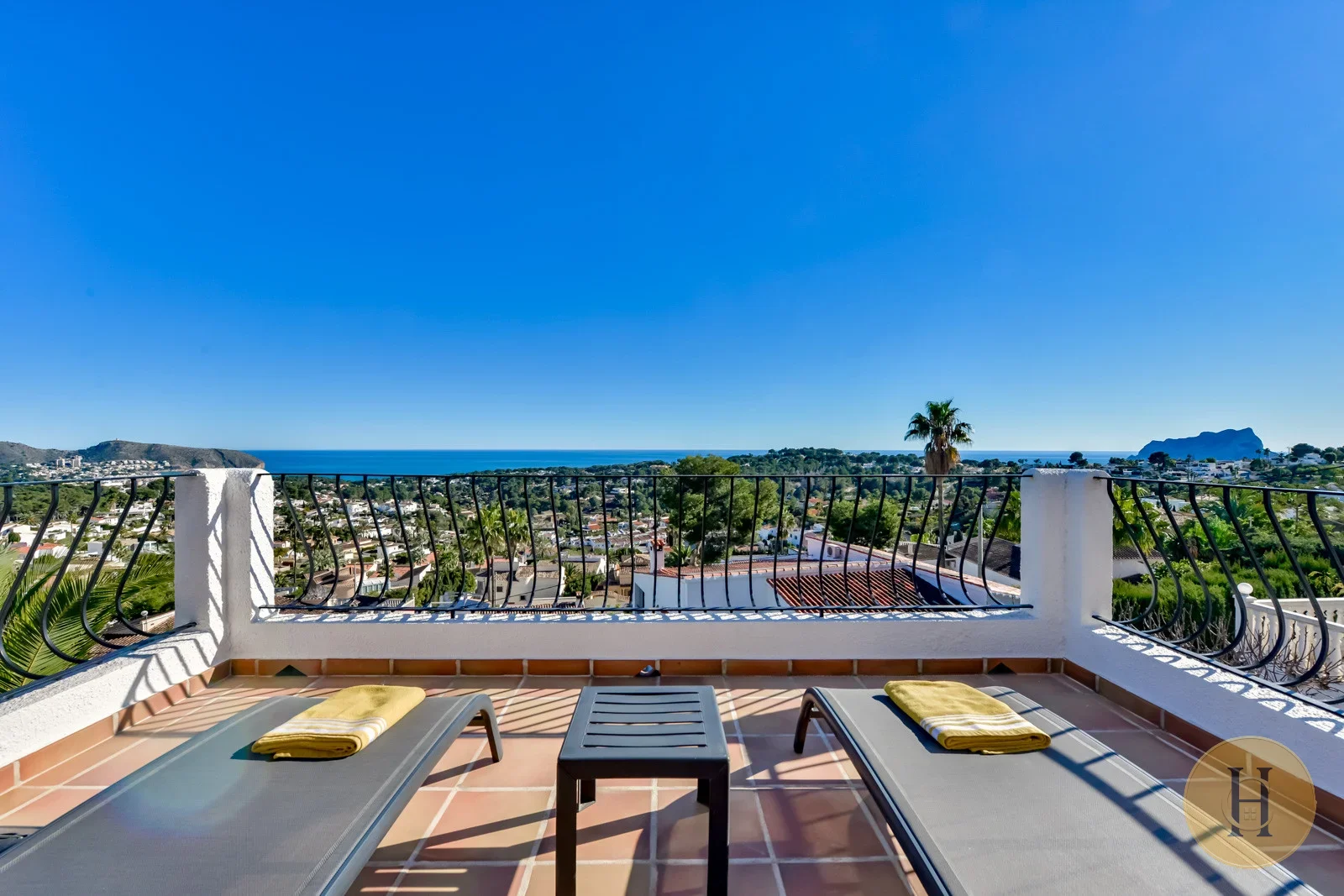VG - Alquiler Villa Mimosa Calpe con Piscina Privada | HotelsCasa