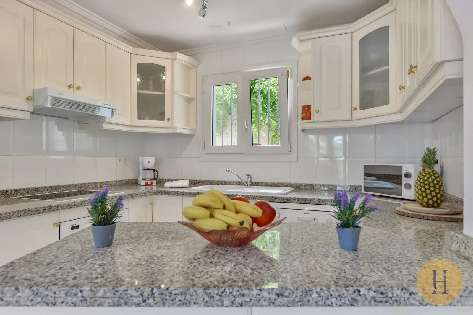 VG - Alquiler Villa Sebastian Calpe con Piscina Privada | HotelsCasa