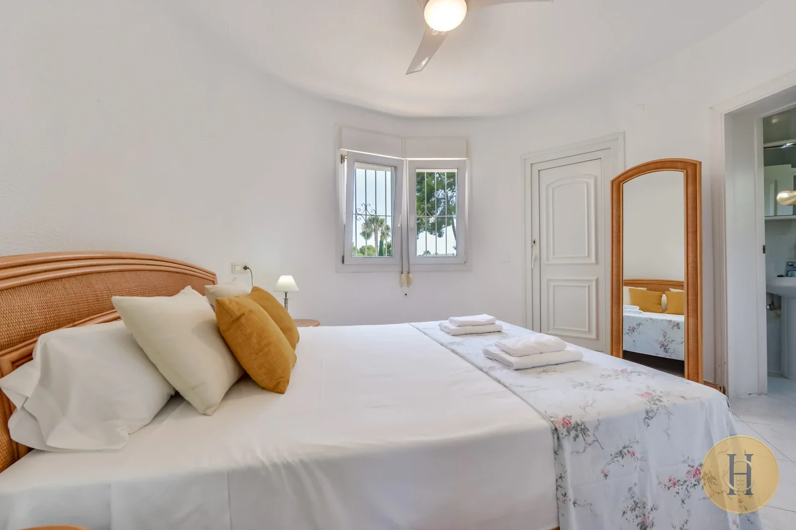 VG - Alquiler Villa Sebastian Calpe con Piscina Privada | HotelsCasa