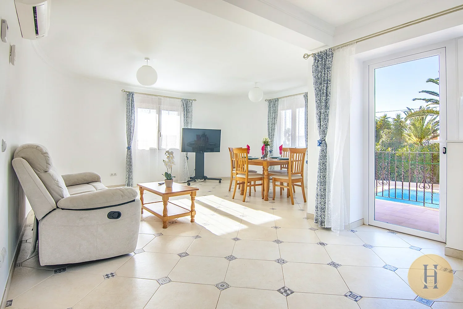 VG - Villa Soleada, Preciosa Villa Para 8 Pax En Calpe Piscina Privada Y Wifi Gratuito.