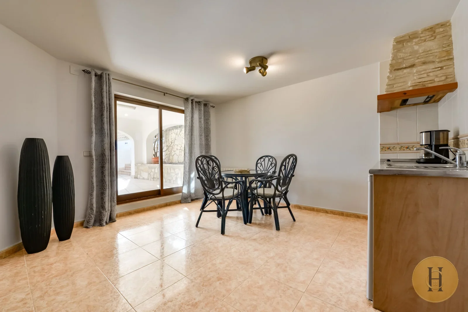 VG - Villa Sonrisas