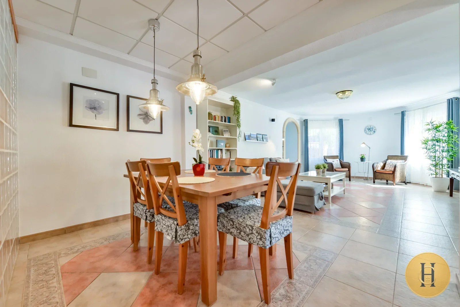 VG - Villa DOS ÁNGELES