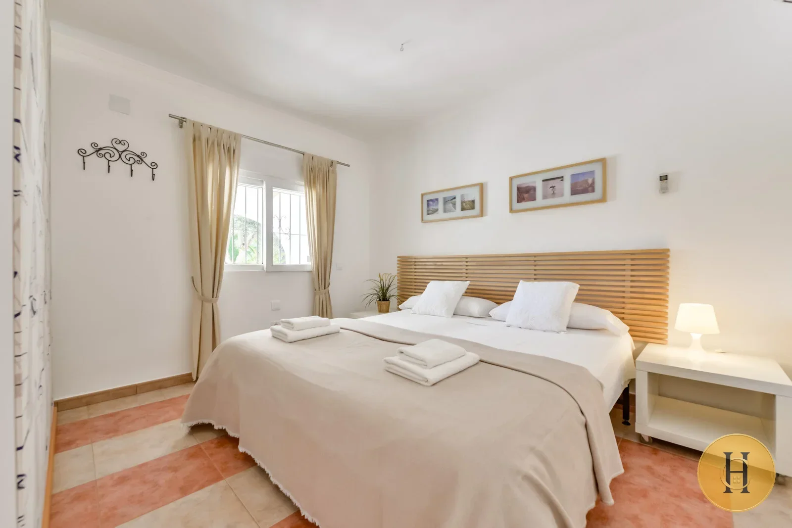 VG - Villa DOS ÁNGELES