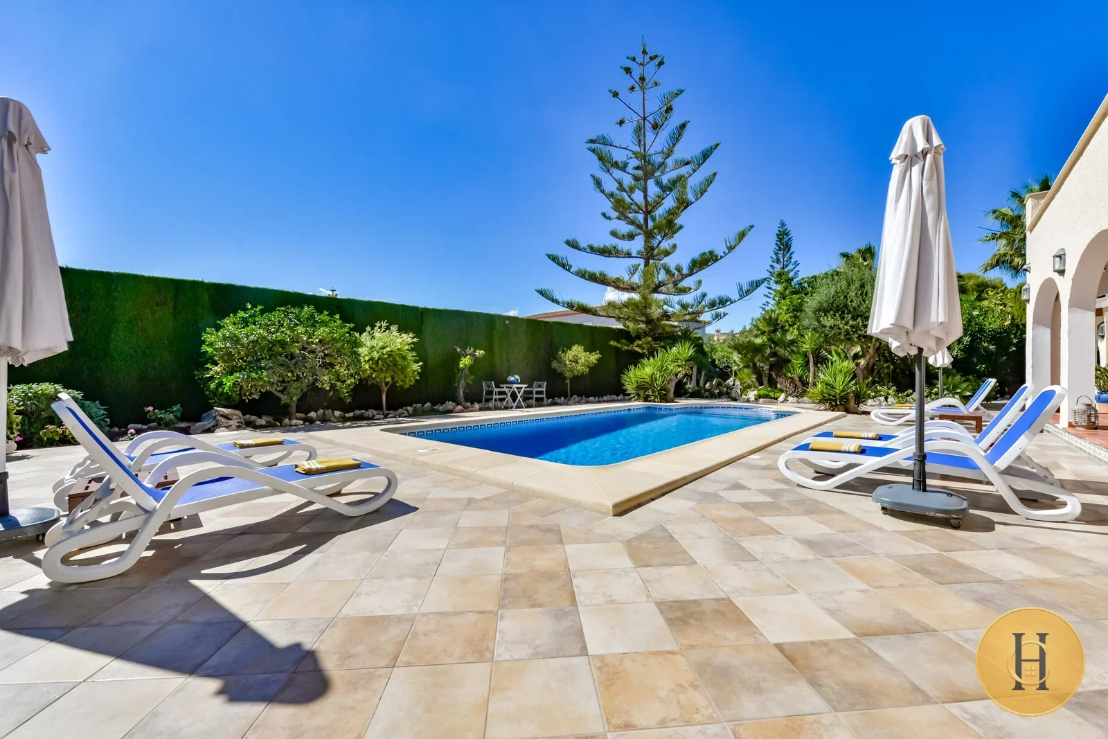 VG - Villa DOS ÁNGELES
